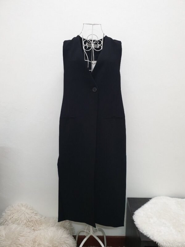ZARA Long Sleeveless Black Vest