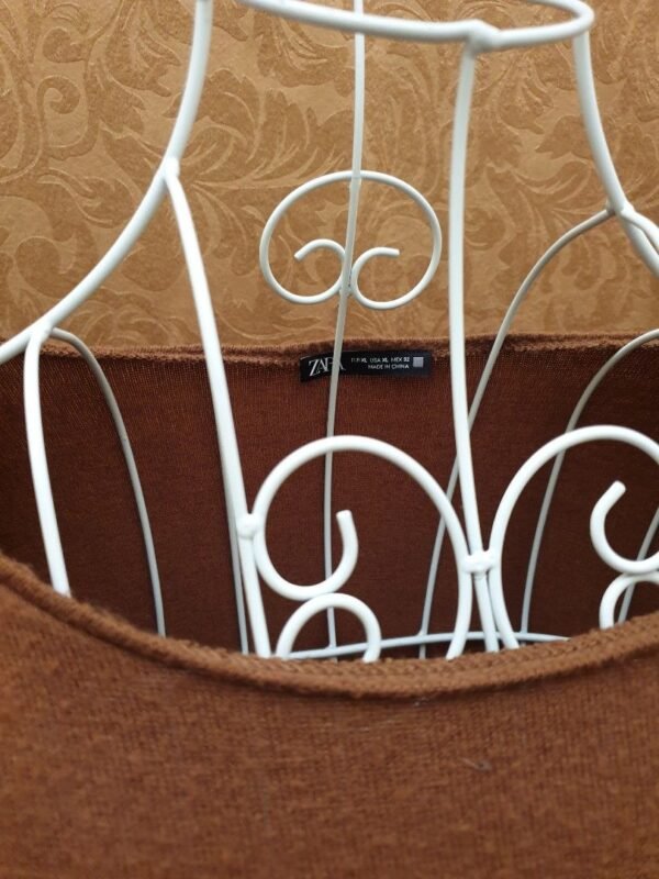 ZARA T-Shirt with Shoulder Pad